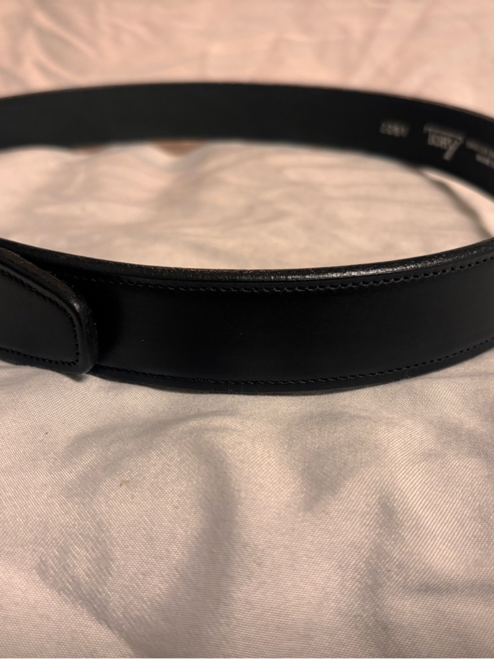 Tory Black Leather Belt with Silver-Tone Spur Buckle size 30 NWOT - Picture 5 of 9